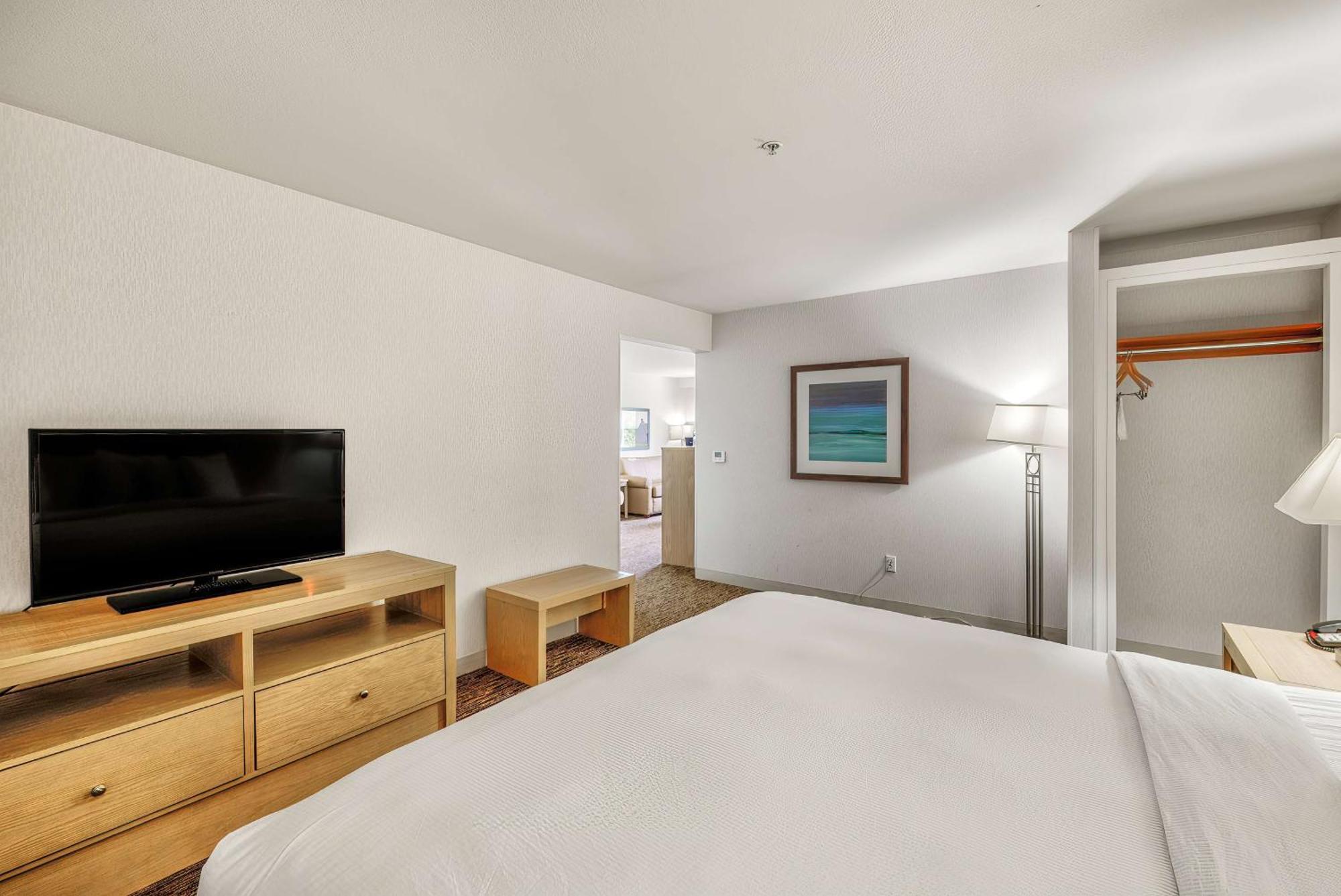 DoubleTree by Hilton Vancouver Extérieur photo